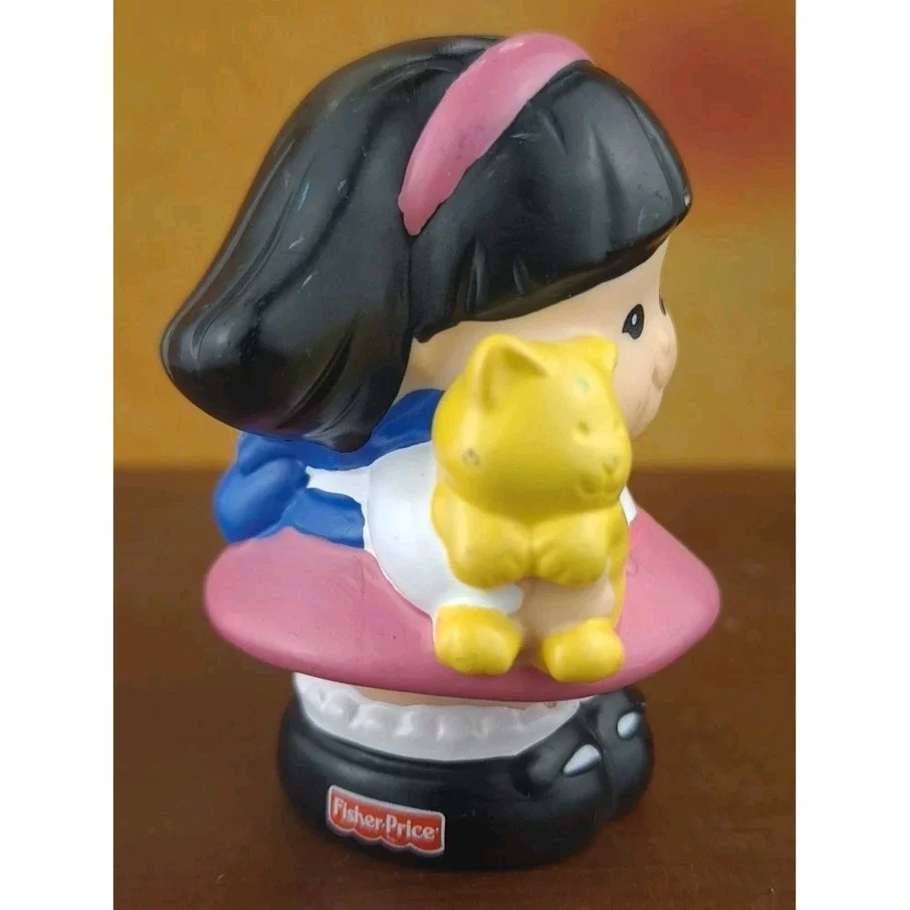 Fisher Price Little People Sonya Lee Holding Yellow Cat 2001